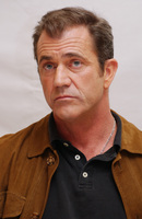 Mel Gibson Sweatshirt #2268613