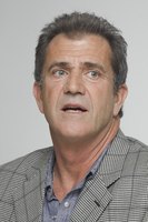 Mel Gibson Tank Top #2309187
