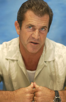 Mel Gibson Longsleeve T-shirt #2389347