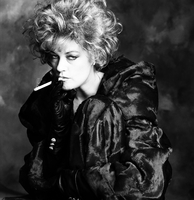 Melanie Griffith Longsleeve T-shirt #3656899
