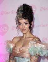 Melanie Martinez Sweatshirt #3890080