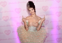 Melanie Martinez Sweatshirt #3890111