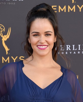 Melissa Fumero puzzle 3883404