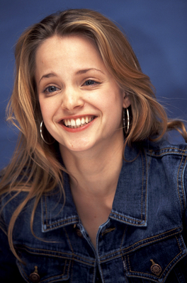 Mena Survari posters