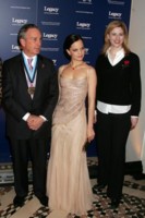 Mena Suvari Sweatshirt #1357195