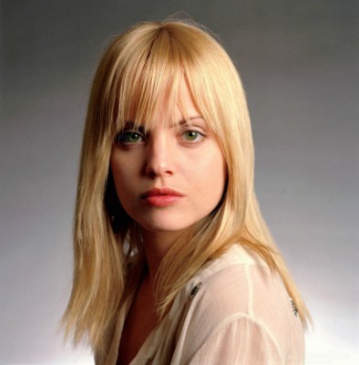 Mena Suvari posters