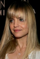 Mena Suvari Sweatshirt #1421971