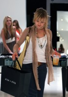 Mena Suvari t-shirt #1422019