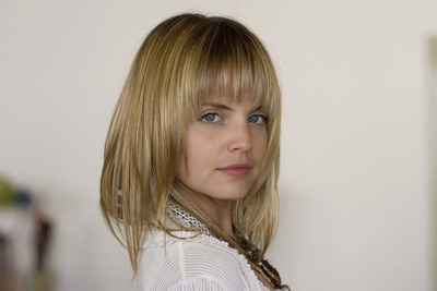 Mena Suvari posters