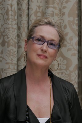 Meryl Streep puzzle 2254552