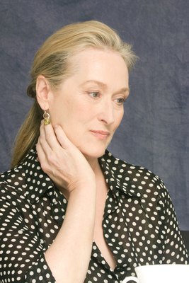 Meryl Streep puzzle 2276743