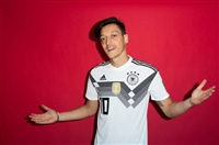 Mesut Oezil t-shirt #3349543