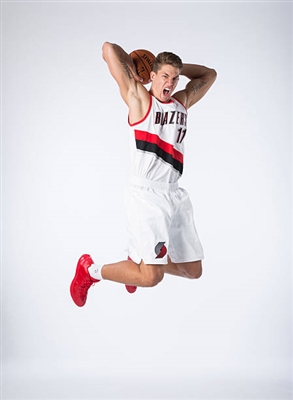 Meyers Leonard mug #G1661392