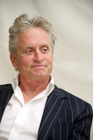 Michael Douglas t-shirt #2418323