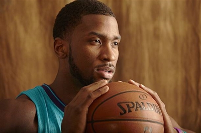 Michael Kidd-Gilchrist puzzle 3415344