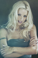 Michelle Hunziker mug #G880422