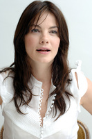 Michelle Monaghan t-shirt #2403041