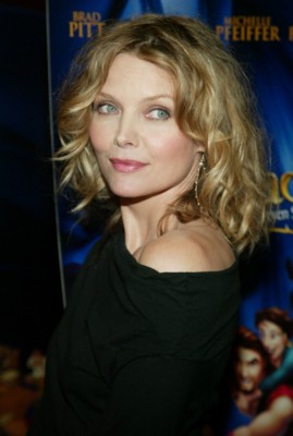Michelle Pfeiffer posters