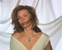 Michelle Pfeiffer longsleeve t-shirt #1470509