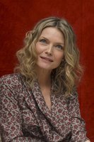 Michelle Pfeiffer longsleeve t-shirt #2246671
