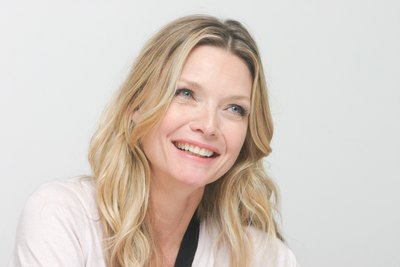 Michelle Pfeiffer posters