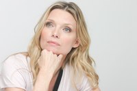 Michelle Pfeiffer Sweatshirt #2276081