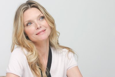 Michelle Pfeiffer posters