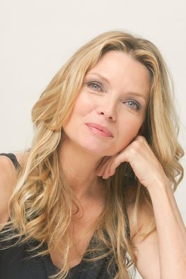 Michelle Pfeiffer posters