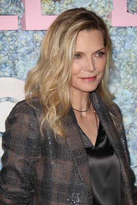 Michelle Pfeiffer posters