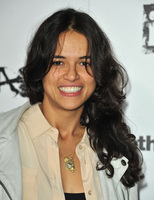 Michelle Rodriguez t-shirt #1950341