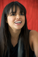 Michelle Rodriguez t-shirt #2233708