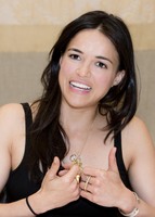 Michelle Rodriguez tote bag #G639644