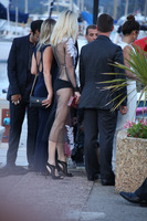 Michelle Rodriguez Sweatshirt #2797668