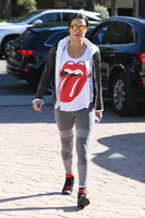 Michelle Rodriguez t-shirt #2797815