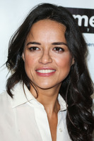 Michelle Rodriguez t-shirt #2798015