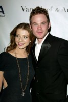 Michelle Trachtenberg longsleeve t-shirt #1422233