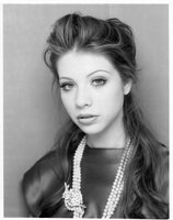 Michelle Trachtenberg longsleeve t-shirt #2031715