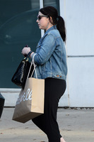 Michelle Trachtenberg longsleeve t-shirt #2789786