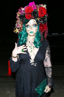 Michelle Trachtenberg t-shirt #2789799