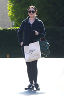 Michelle Trachtenberg Sweatshirt #2789836