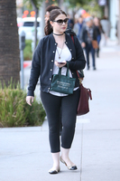 Michelle Trachtenberg tote bag #G1031971