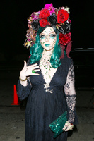 Michelle Trachtenberg tote bag #G1031996