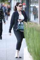 Michelle Trachtenberg t-shirt #2789906