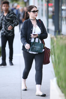 Michelle Trachtenberg t-shirt #2789911