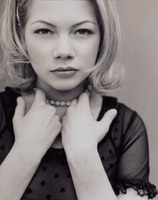 Michelle Williams longsleeve t-shirt #2117585