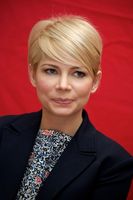 Michelle Williams longsleeve t-shirt #2337724