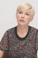 Michelle Williams longsleeve t-shirt #2736323