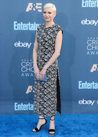 Michelle Williams longsleeve t-shirt #2791872