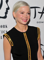 Michelle Williams longsleeve t-shirt #2792170