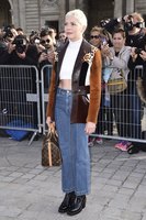 Michelle Williams longsleeve t-shirt #3047507